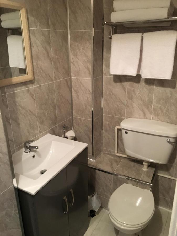 The Ynyscedwyn Arms Hotel Swansea Extérieur photo